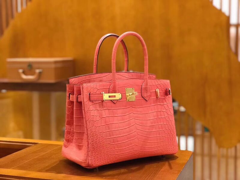 爱马仕 Birkin 30cm 龙虾粉 杜鹃粉 尼罗鳄鱼皮 金扣 原版蜜蜡线 顶级手缝 现货 - Image 2