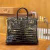 4342ffb8837038c.jpg 爱马仕 Birkin 铂金包 经典黑 一级皮 尼罗鳄鱼皮 臻品级别 金扣 25cm