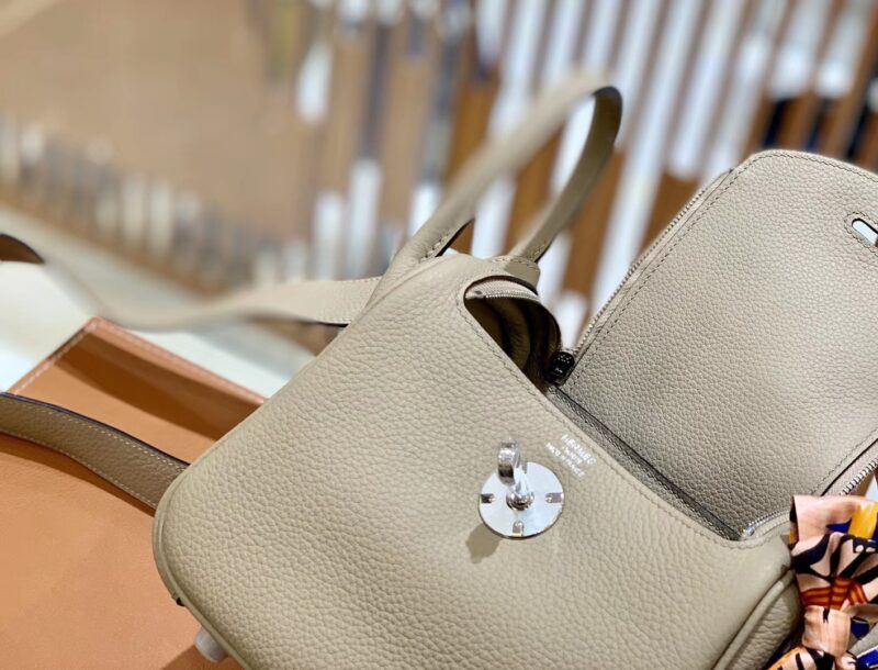 爱马仕 Mini Lindy 迷你 琳迪包 风衣灰 18cm - Image 4