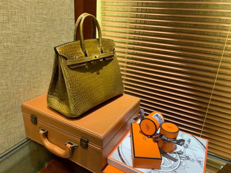 爱马仕 Birkin铂金包 褐绿色 一级皮 美洲鳄鱼 进口原料 顶级手缝工艺 25cm - Image 12