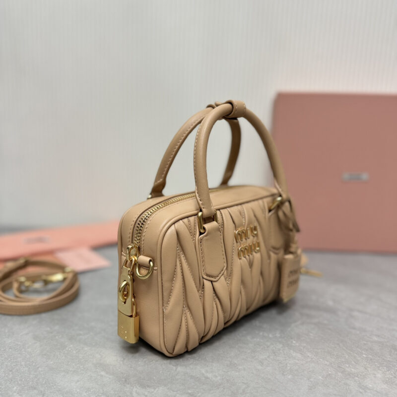 miumiu缪缪TooPretty系列5BB123保龄球手袋棕色 - Image 3