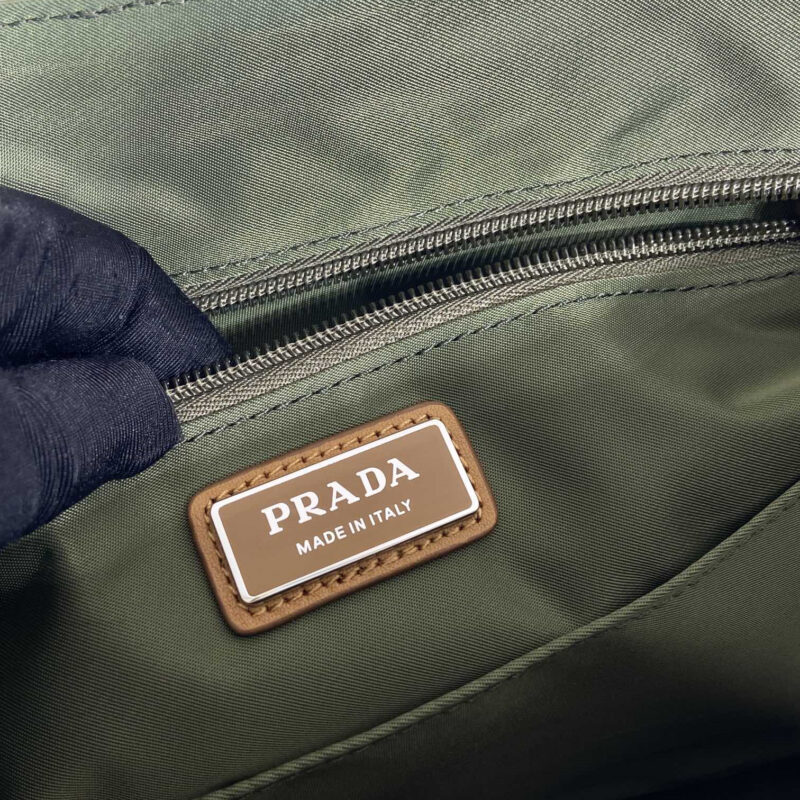 Prada*ReEdition系列单肩包2VD052大号免检版 - Image 9