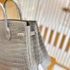 523f67b0e84a76b.jpg 爱马仕 Birkin 铂金包 巴黎灰 一级皮 尼罗鳄鱼皮 臻品级别 银扣 25cm