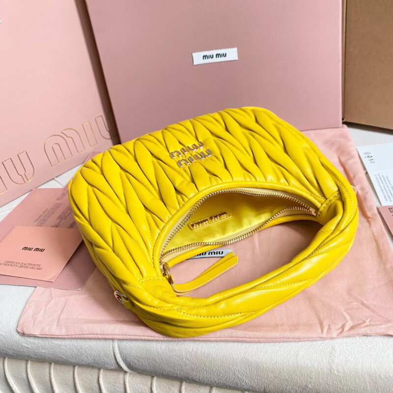 miumiu缪缪*Matelasse系列5BC125手袋黄色免检版 - Image 5