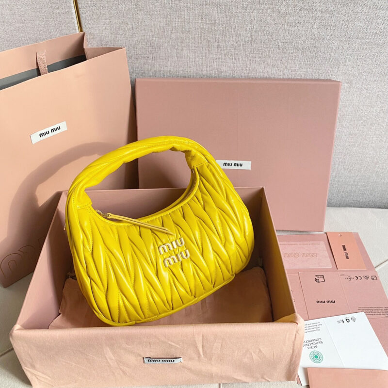 miumiu缪缪*Matelasse系列5BC125手袋黄色免检版 - Image 6