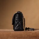 Chanel 19Bag系列小羊皮口盖包黑色免检版