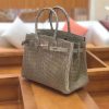 5c3560506b4b792.jpg 爱马仕 新增现货 birkin 铂金包 斑鸠灰 一级鳄鱼皮 30cm
