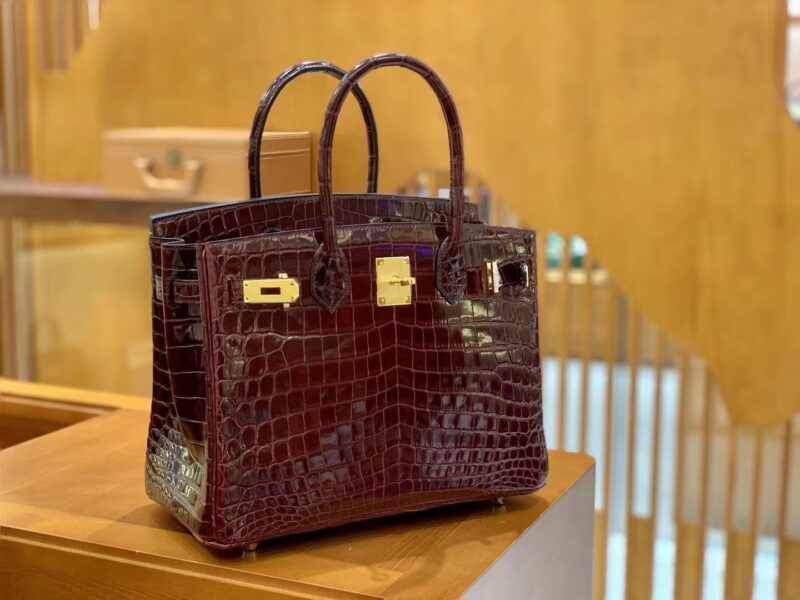 爱马仕 Birkin 30cm 波尔多酒红 尼罗鳄鱼皮 金扣 原版蜜蜡线 顶级手缝 现货 - Image 2