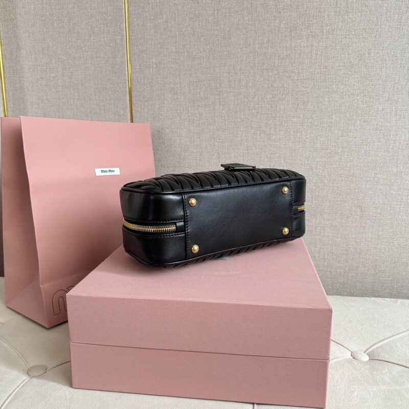 miumiu缪缪*5BB148保龄球包袋黑色免检版 - Image 7