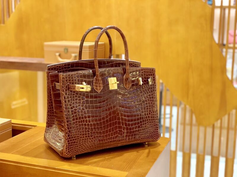 爱马仕 Birkin 铂金包 咖啡色 亮面湾鳄 银扣 35cm - Image 6