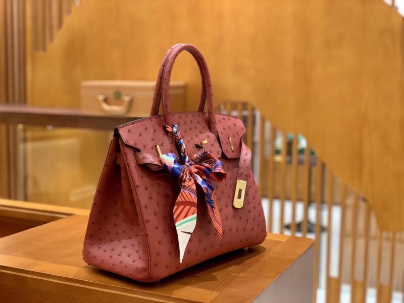 爱马仕 Birkin 铂金包 石榴红 鸵鸟皮 手缝工艺 金扣 30cm 现货 - Image 3