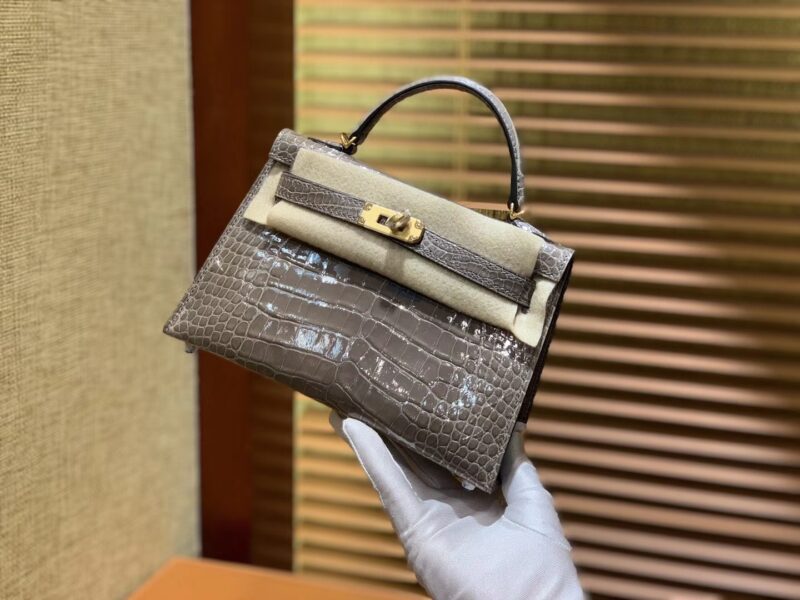 爱马仕 Mini Kelly 沥青灰 一级美洲鳄鱼皮 全手工缝制 臻品级别 金扣 19cm 2代