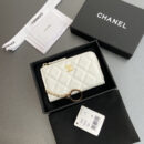 Chanel AP0221零钱包白色漆皮金扣免检版