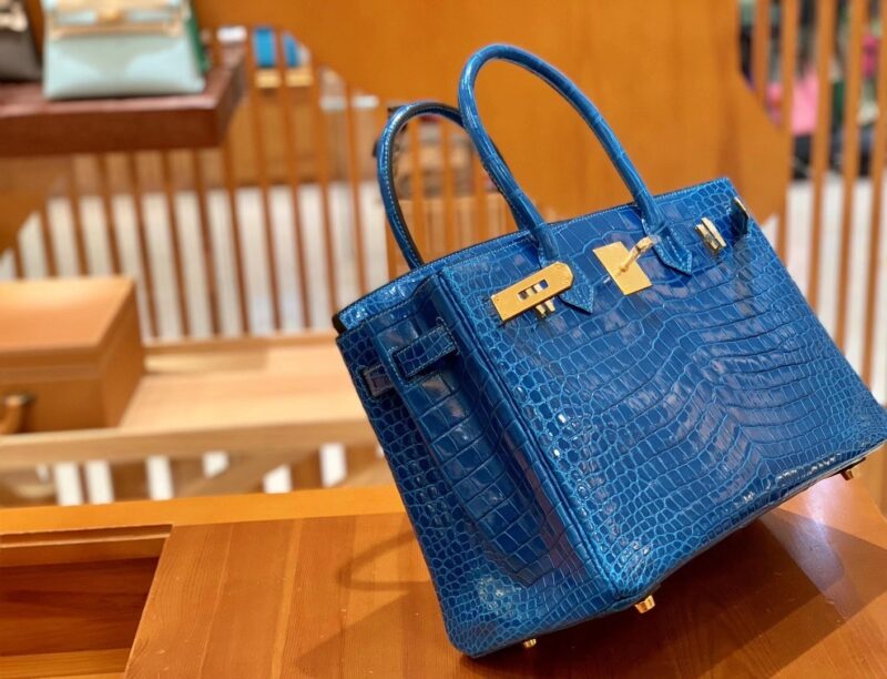 爱马仕 新增现货 Birkin 湾鳄 V 伊滋密尔蓝 金扣 25cm - Image 2