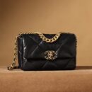 Chanel 19Bag系列小羊皮口盖包黑色XS免检版
