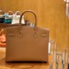 6fd5937fa30c4a4.jpg 爱马仕 Birkin 铂金包 金棕色 掌纹牛皮 金扣 30cm 高订版本
