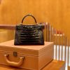 爱马仕 新增现货 迷你凯莉 2代 19cm 亮面鳄鱼 经典黑
