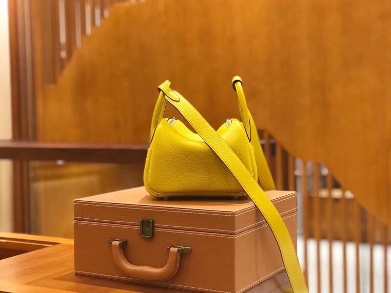 爱马仕 Mini Lindy 18cm TC大牛皮 那不勒斯黄 原版蜜蜡线 顶级手缝工艺 - Image 3