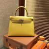 739a615e01f20b2.jpg 爱马仕 Kelly 凯莉包 琥珀黄 德国进口 Epsom 掌纹牛皮 手缝蜡线 金扣 28cm