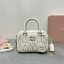 miumiu缪缪TooPretty系列5BB123保龄球手袋白色