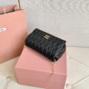 miumiu缪缪*Matelasse系列5BP086单肩包黑色免检版