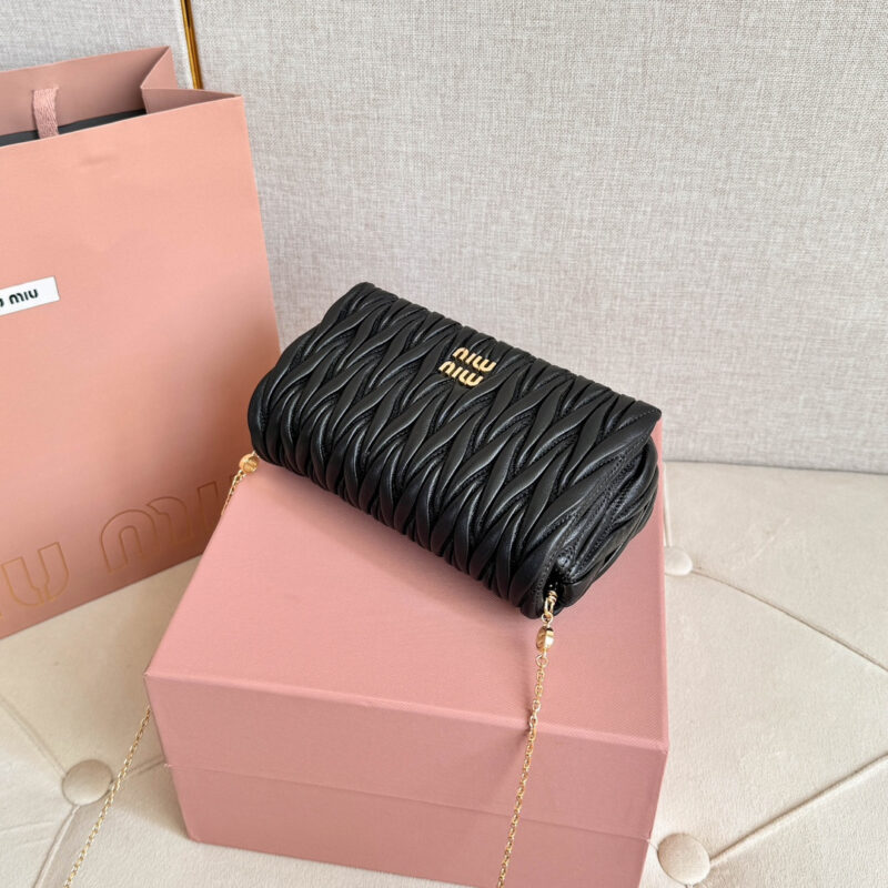 miumiu缪缪*Matelasse系列5BP086单肩包黑色免检版 - Image 6