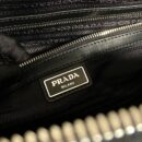 Prada*Re-Edition系列2VC018旅行袋免检版