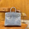 77da7e55fedf2d4.jpg 爱马仕 Birkin 铂金包 北方蓝 一级皮 尼罗鳄鱼皮 臻品级别 金扣 25cm