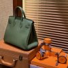 789e889ea65fc5f.jpg 爱马仕 Birkin 25cm ( 铂金包) Togo小牛皮 丛林绿 原版蜜蜡线 全手工缝制