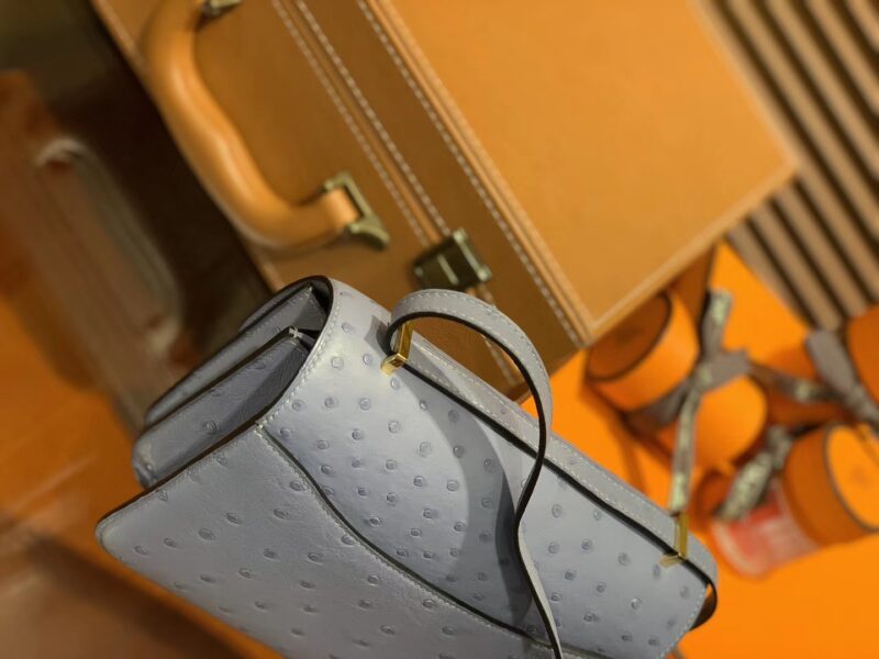 爱马仕 Constance空姐包 冰川蓝 南非KK鸵鸟 顶级手缝工艺 金扣 18cm - Image 2