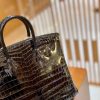 7b3bc1e8e08a33c.jpg 爱马仕 Birkin 铂金包 经典黑 一级皮 尼罗鳄鱼皮 臻品级别 金扣 25cm