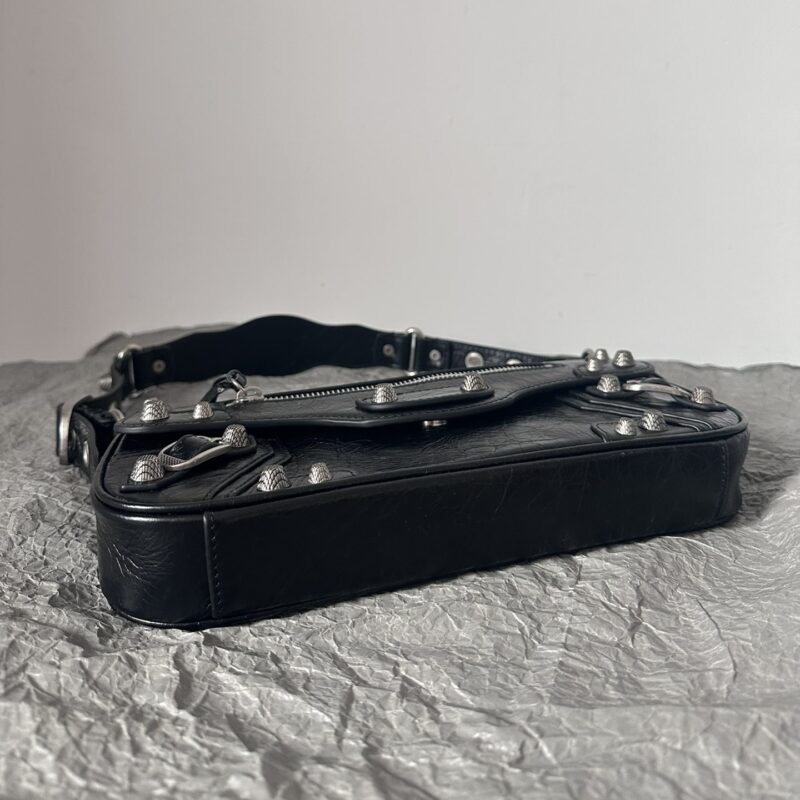 Balenciaga法棍包-Balenciaga2024新款 - Image 8