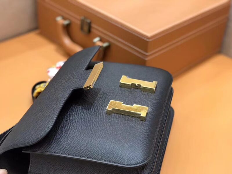 爱马仕 Constance 空姐包 经典黑 掌纹牛皮 全手工缝制 金扣 18cm 现货 - Image 3