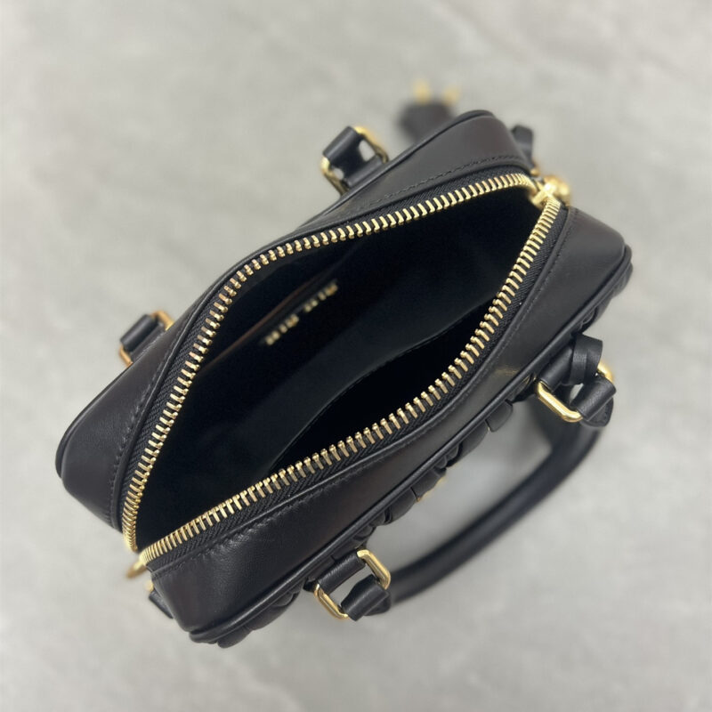 miumiu缪缪TooPretty系列5BB123保龄球手袋黑色 - Image 8