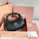 miumiu缪缪*Matelasse系列5BC125手袋黑色免检版
