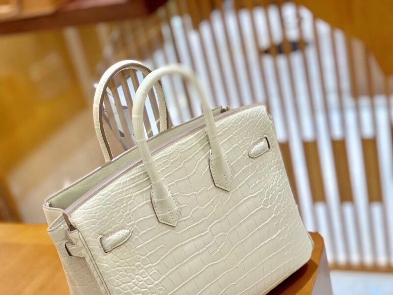 爱马仕 Birkin 铂金包 羊毛白 一级皮 尼罗鳄鱼皮 臻品级别 金扣 25cm - Image 4