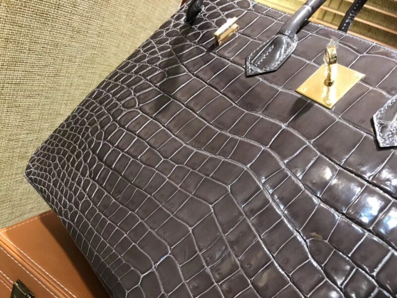 爱马仕 Birkin铂金包 锡器灰 一级皮 尼罗鳄鱼 进口原料 顶级手缝工艺 金扣 35cm - Image 8