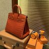 8733d1650dd9b48.jpg 爱马仕 Birkin 铂金包 法拉利红 亮面鳄鱼 金扣 25cm