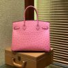 8c9541d3fc3fba1.jpg 爱马仕 Birkin 30cm 新唇膏粉 南非进口鸵鸟皮 顶级手缝工艺 金扣