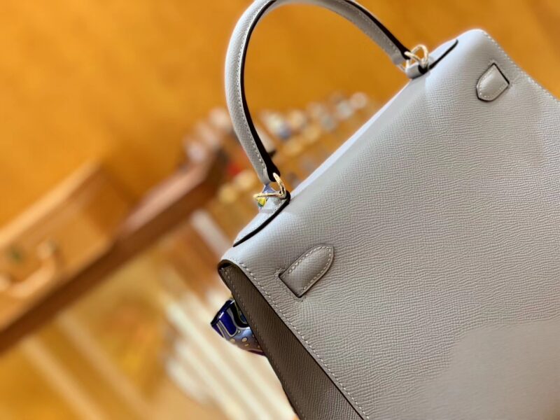 爱马仕 Kelly 28cm 冰川蓝 金扣 Epsom掌纹牛皮 全手工缝制 臻品级别 - Image 9