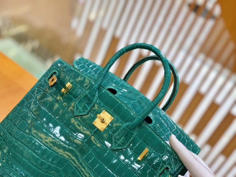 爱马仕 Birkin 铂金包 翡翠绿 一级皮 尼罗鳄鱼皮 臻品级别 金扣 25cm - Image 4