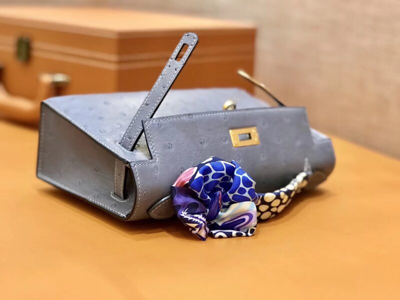 爱马仕 MiniKelly 迷你凯莉 冰川蓝 冰川灰 鸵鸟皮 1代 金扣 22cm - Image 5