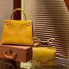 爱马仕 Kelly 凯莉包 琥珀黄 级尼罗鳄鱼皮 顶级全手工缝制 金扣 28cm