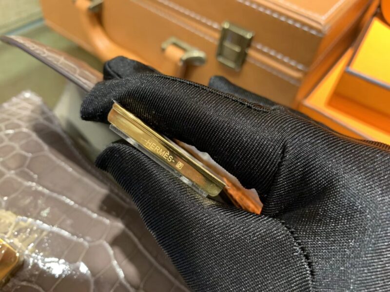 爱马仕 Constance空姐包 大象灰 一级 美洲 鳄鱼皮 臻品级别 金扣 18cm - Image 2