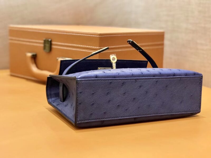 爱马仕 MiniKelly 迷你凯莉 鸢尾紫 鸵鸟皮 1代 金扣 22cm - Image 6