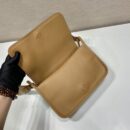 Prada单肩包系列1BD372卡其色免检版