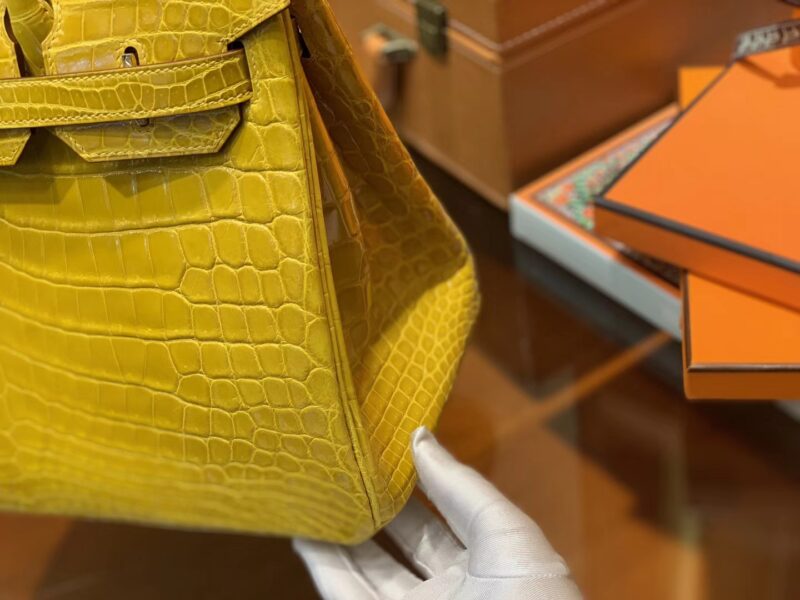 爱马仕 Birkin铂金包 琥珀黄 一级皮 尼罗鳄鱼 进口原料 顶级手缝工艺 30cm - Image 3