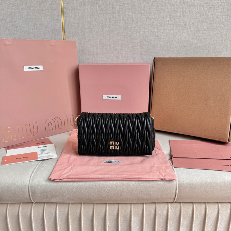 miumiu缪缪*Matelasse系列5BP086单肩包黑色免检版 - Image 3