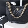 CHANEL 2022cc春夏预告系列22p嬉皮腋下包AS3153黑色