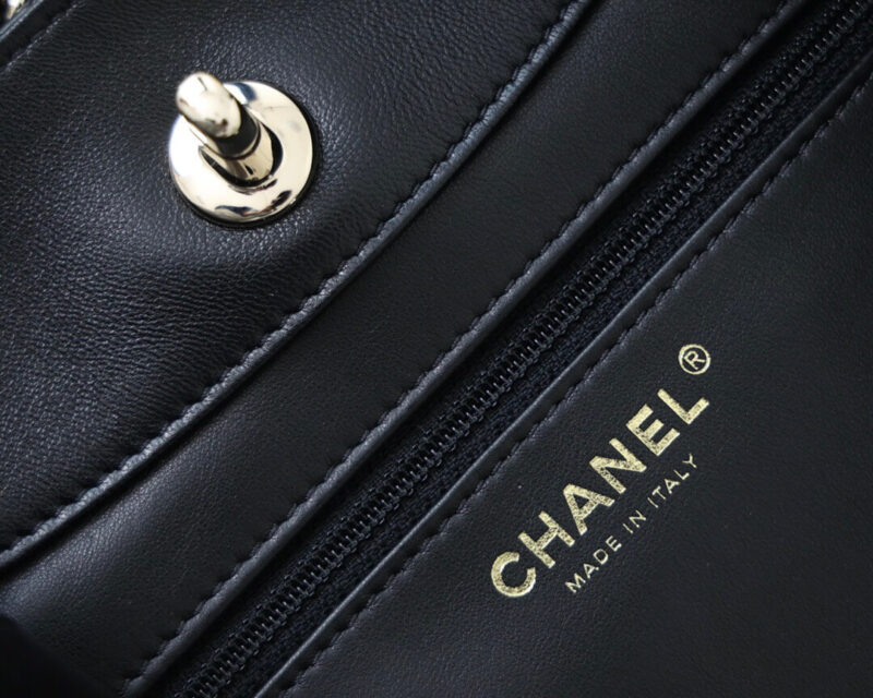 CHANEL 2022cc春夏预告系列22p嬉皮腋下包AS3153黑色 - Image 2